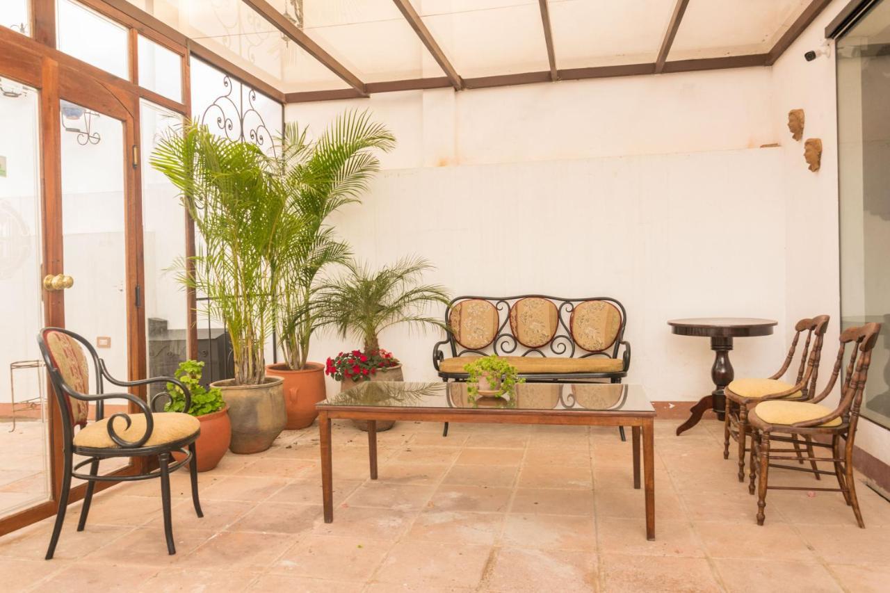 El Jardin De Su Merced B&B Sucre Exterior foto
